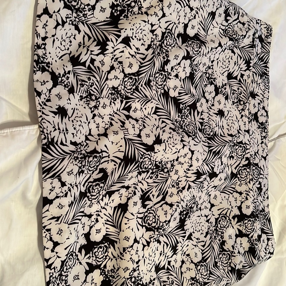 Ladies sz 14 Izod skort